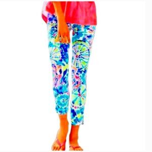 Lilly Pulitzer Luxletic Weekender Cropped Leggings in Multi Dive in Size XL